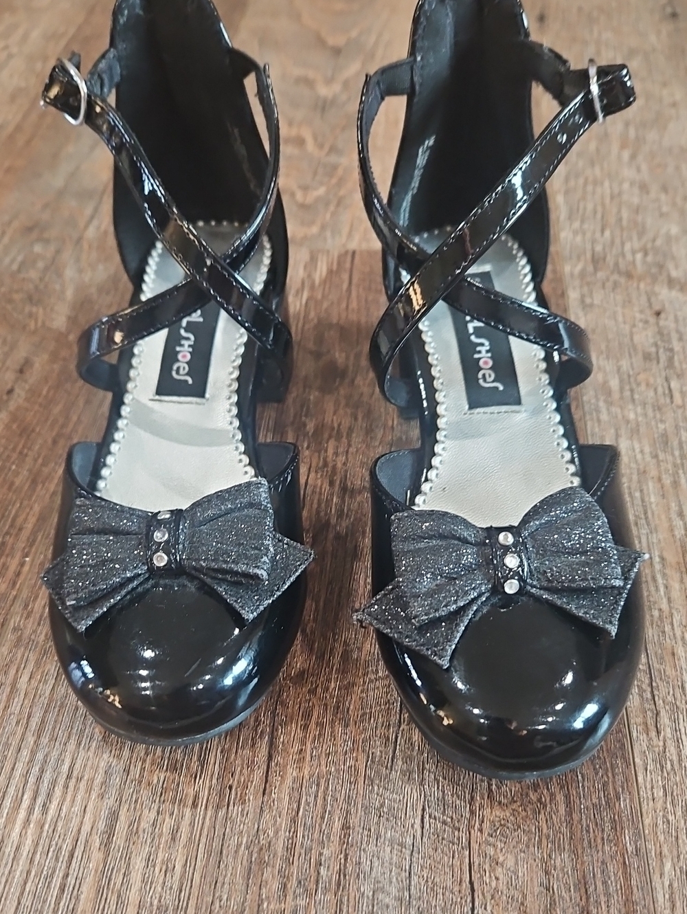 Kids Rachel Black Patent Bow Strappy Block Heel Sandals
